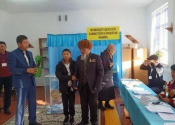 ТҮЛКІБАС АУДАНЫНДА 98 ЖАСТАҒЫ СОҒЫС АРДАГЕРІ МҰРАТӘЛІ ТӨЛЕПБЕРГЕНОВ ӨЗ ТАҢДАУЫН ЖАСАДЫ