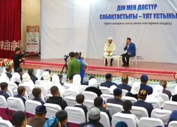 НАУРЫЗБАЙ ҚАЖЫ ТАҒАНҰЛЫ ЖАСТАРМЕН КЕЗДЕСТІ