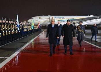 ПРЕЗИДЕНТ ҚАСЫМ-ЖОМАРТ ТОҚАЕВ ВЛАДИМИР ПУТИННІҢ ШАҚЫРУЫМЕН РЕСЕЙ ФЕДЕРАЦИЯСЫНА РЕСМИ САПАРМЕН КЕЛДІ