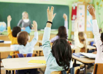 ТҮРКІСТАН ОБЛЫСЫНДА МЕКТЕПТЕРГЕ 271 МЛН ТЕҢГЕДЕН АСТАМ АЙЫППҰЛ САЛЫНДЫ