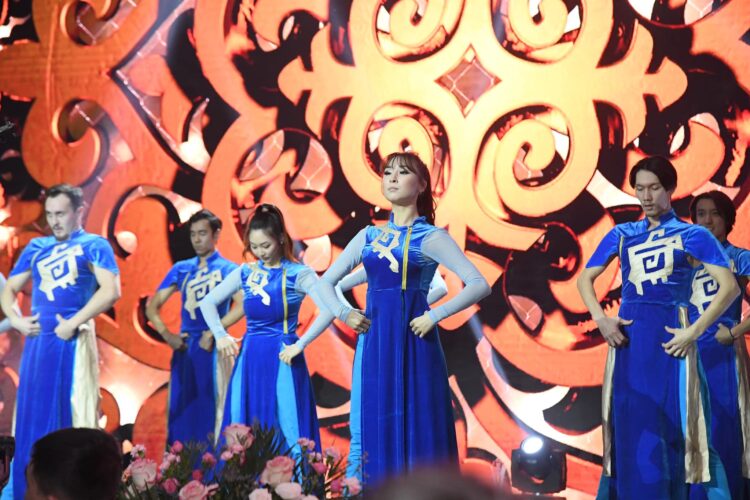 ТҮРКІСТАН ОБЛЫСЫНДА 2022 ЖЫЛДЫҢ ҮЗДІКТЕРІ МАРАПАТТАЛДЫ