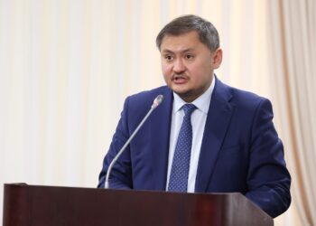 ЖОО СТУДЕНТТЕРІНІҢ СТИПЕНДИЯСЫ ҰЛҒАЙТЫЛАДЫ