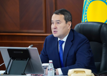 ӘЛИХАН СМАЙЫЛОВ ҰЛТТЫҚ ЭКОНОМИКА МИНИСТРЛІГІНІҢ АЛҚА МӘЖІЛІСІН ӨТКІЗДІ