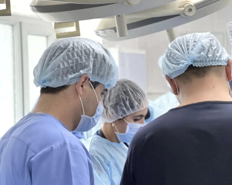 АУРУХАНАЛАРҒА АНГИОГРАФИЯ ҚҰРЫЛҒЫСЫ ОРНАТЫЛЫП, ИТАЛИЯ МАМАНЫНЫҢ ҚАТЫСУЫМЕН ДӘРІГЕРЛЕРГЕ МАСТЕР-КЛАСС ӨТКІЗІЛДІ