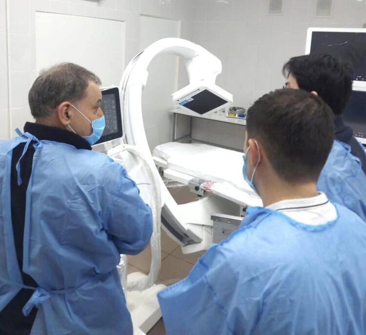 АУРУХАНАЛАРҒА АНГИОГРАФИЯ ҚҰРЫЛҒЫСЫ ОРНАТЫЛЫП, ИТАЛИЯ МАМАНЫНЫҢ ҚАТЫСУЫМЕН ДӘРІГЕРЛЕРГЕ МАСТЕР-КЛАСС ӨТКІЗІЛДІ