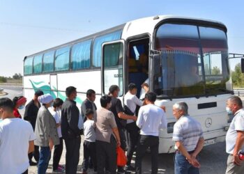 ТҮРКІСТАН ОБЛЫСЫНАН 2 МЫҢНАН АСТАМ АЗАМАТ СОЛТҮСТІККЕ ҚОНЫС АУДАРДЫ