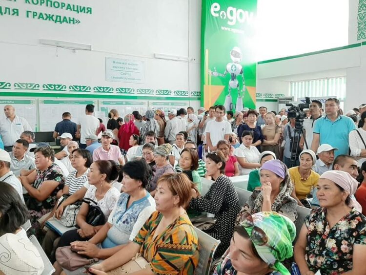 ТҮРКІСТАН ОБЛЫСЫНАН 2 МЫҢНАН АСТАМ АЗАМАТ СОЛТҮСТІККЕ ҚОНЫС АУДАРДЫ