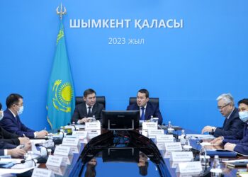 ҮКІМЕТ БАСШАСЫ ШЫМКЕНТТІ ЖЫЛУМЕН ЖАБДЫҚТАУДАҒЫ КЕМШІЛІКТЕРДІ АТАП КӨРСЕТТІ