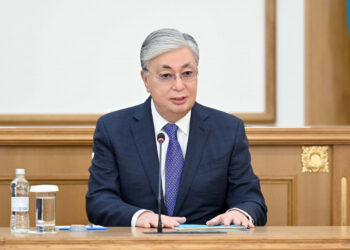 МЕМЛЕКЕТ БАСШЫСЫ КОНСТИТУЦИЯЛЫҚ СОТ СУДЬЯЛАРЫМЕН КЕЗДЕСТІ