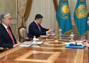 ПРЕЗИДЕНТ «ҚАЗМҰНАЙГАЗ» ҰК» АҚ БАСҚАРМА ТӨРАҒАСЫ МАҒЗҰМ МЫРЗАҒАЛИЕВТІ ҚАБЫЛДАДЫ