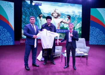 ШАВКАТ РАХМОНОВ ТҮРКІСТАН ЖАСТАРЫМЕН КЕЗДЕСТІ