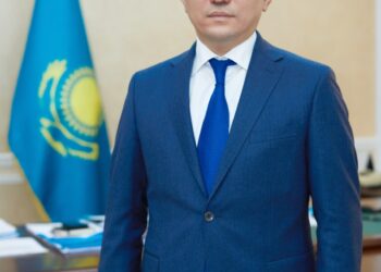 БОЛАТ АҚШОЛАҚОВ ПРЕЗИДЕНТ КЕҢЕСШІСІ БОЛДЫ