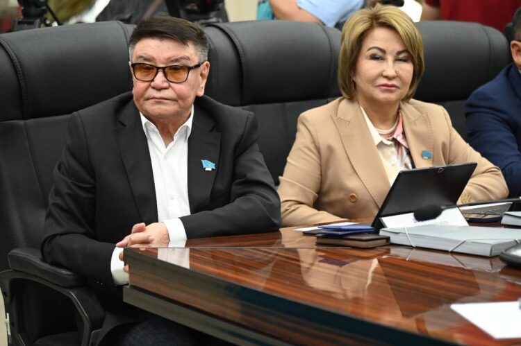 ДЕПУТАТТАР ҚҰРАМЫ 60 ПАЙЫЗҒА ЖАҢАРДЫ