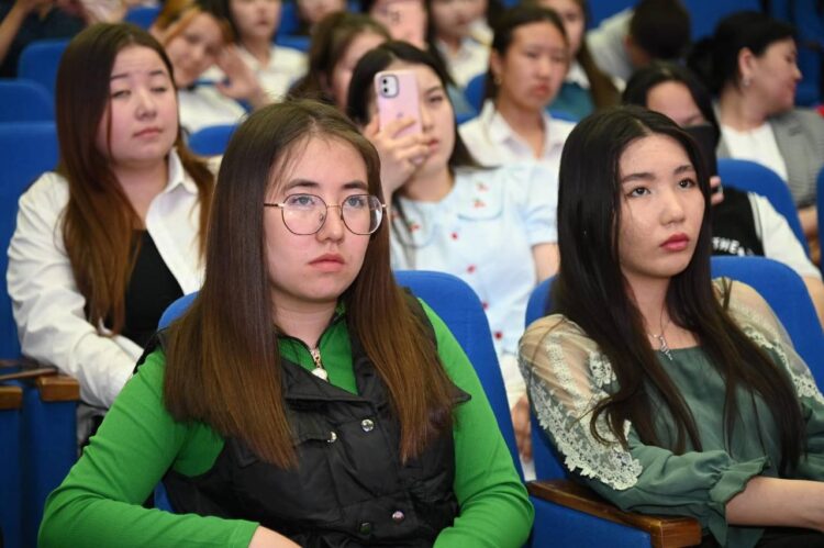 «ТЕКТІ СӨЗДІҢ ТӨРЕСІ-ТЕРМЕ»