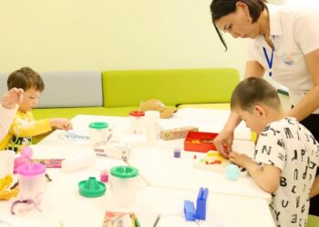 АУТИСТ БАЛАЛАРҒА ТЕГІН ОРТАЛЫҚ АШЫЛДЫ