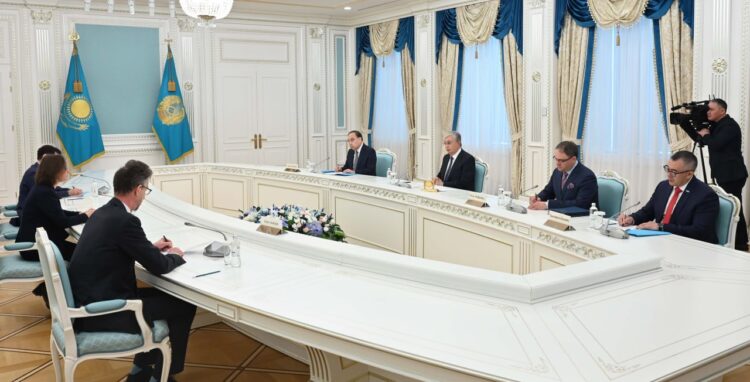 МЕМЛЕКЕТ БАСШЫСЫ ФРАНЦИЯ ПРЕЗИДЕНТІНІҢ АРНАУЛЫ ӨКІЛІ ИЗАБЕЛЬ ДЮМОНДЫ ҚАБЫЛДАДЫ