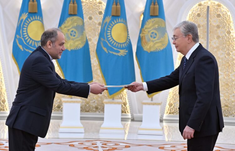 ПРЕЗИДЕНТ ҚАСЫМ-ЖОМАРТ ТОҚАЕВ БІРҚАТАР МЕМЛЕКЕТТІҢ ЕЛШІЛЕРІНЕН СЕНІМ ГРАМОТАЛАРЫН ҚАБЫЛДАДЫ