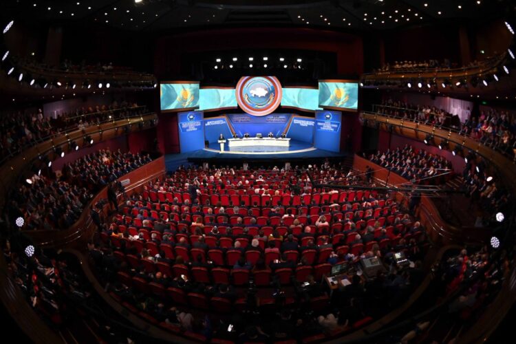 МЕМЛЕКЕТ БАСШЫСЫ ҚАСЫМ-ЖОМАРТ ТОҚАЕВТЫҢ ҚАЗАҚСТАН ХАЛҚЫ АССАМБЛЕЯСЫНЫҢ «ӘДІЛЕТТІ ҚАЗАҚСТАН: БІРЛІК, ТҰРАҚТЫЛЫҚ, ДАМУ» АТТЫ ХХХІІ СЕССИЯСЫНДА СӨЙЛЕГЕН СӨЗІ