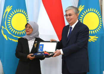 МЕМЛЕКЕТ БАСШЫСЫ СИНГАПУР ПРЕЗИДЕНТІ ХАЛИМА ЯКОБТЫ I ДӘРЕЖЕЛІ «ДОСТЫҚ» ОРДЕНІМЕН МАРАПАТТАДЫ