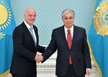 МЕМЛЕКЕТ БАСШЫСЫ ХАЛЫҚАРАЛЫҚ ФУТБОЛ ФЕДЕРАЦИЯСЫНЫҢ ПРЕЗИДЕНТІ ДЖАННИ ИНФАНТИНОНЫ ҚАБЫЛДАДЫ