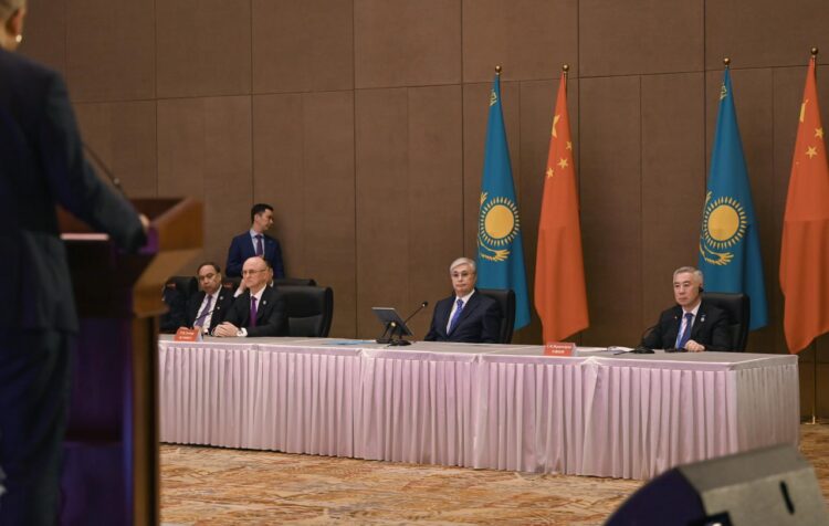 ПРЕЗИДЕНТ JD COM ЭЛЕКТРОНДЫ КОММЕРЦИЯ АЛАҢЫНДА ҚАЗАҚСТАННЫҢ ҰЛТТЫҚ ПАВИЛЬОНЫН АШТЫ