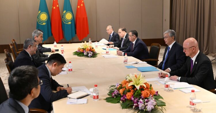 ҚАСЫМ-ЖОМАРТ ТОҚАЕВ CITIC GROUP КОМПАНИЯСЫНЫҢ БАСҚАРМА ТӨРАҒАСЫ ЧЖУ ХЭСИНДІ ҚАБЫЛДАДЫ