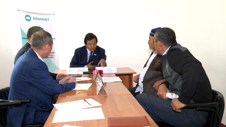 ҰЯЛЫЖАРДА КӨШПЕЛІ ҚОҒАМДЫҚ ҚАБЫЛДАУ ӨТТІ