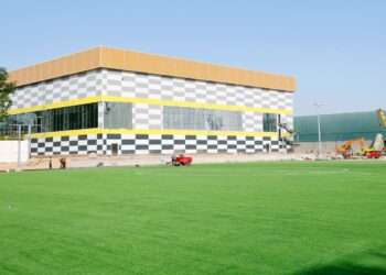 МЕТАЛЛУРГ СТАДИОНЫНЫҢ РЕКОНСТРУКЦИЯЛАУ ЖҰМЫСЫ БАЛАЛАР КҮНІНЕ АЯҚТАЛАДЫ