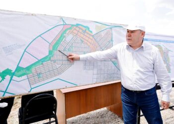 ҚАРАТАУДЫҢ ҚАРҚЫНЫ