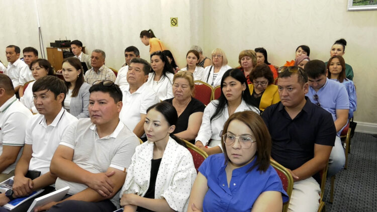 ЖЕҢІЛ ӨНЕРКӘСІПТІ ЖАНДАНДЫРУДЫҢ ЖОЛЫ ҚАЙСЫ?