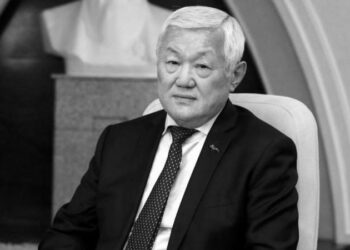 БЕРДІБЕК САПАРБАЕВ 71 ЖАСҚА ҚАРАҒАН ШАҒЫНДА ӨМІРДЕН ӨТТІ