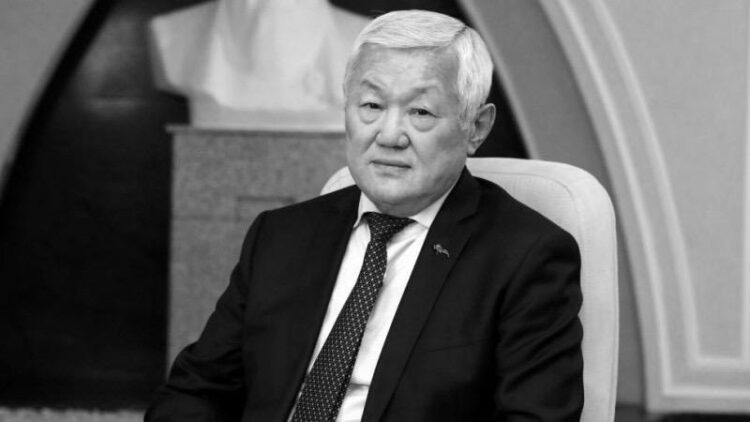 БЕРДІБЕК САПАРБАЕВ 71 ЖАСҚА ҚАРАҒАН ШАҒЫНДА ӨМІРДЕН ӨТТІ