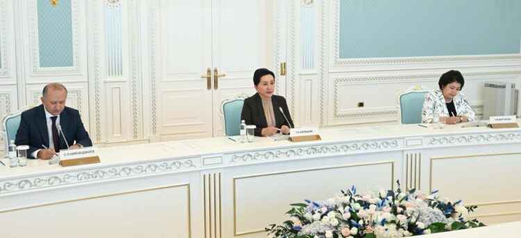 ПРЕЗИДЕНТ ТАНЗИЛА НАРБАЕВАНЫ ҚАБЫЛДАДЫ