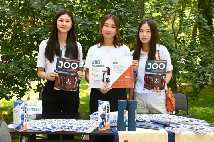 ТІЛ ҮЙРЕНЕМІН ДЕСЕҢ САЯБАҚҚА КЕЛ