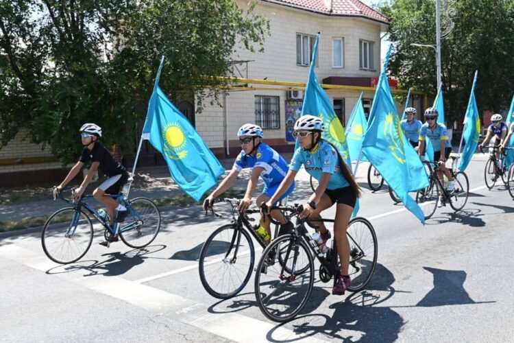 МЕМЛЕКЕТТІК РӘМІЗ — ТӘУЕЛСІЗДІКТІҢ АЙҒАҒЫ