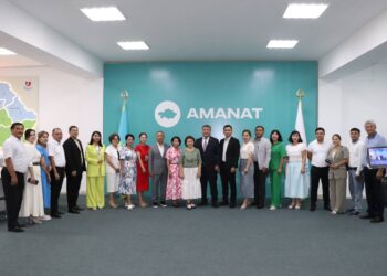 ЖУРНАЛИСТЕР «AMANAT» ПАРТИЯСЫНЫҢ ҚҰРАМЫНА ҚОСЫЛДЫ