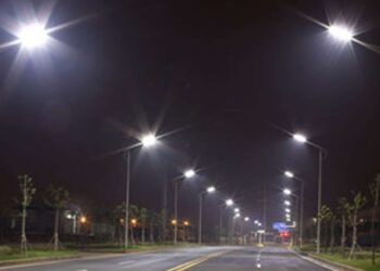 ЕҢБЕКШІ АУДАНЫНДА БИЫЛ 28 КӨШЕ ЖАРЫҚТАНДЫРЫЛАДЫ