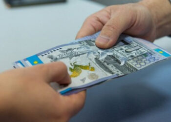 ТҮРКІСТАН ОБЛЫСЫНДА БАСҚАРМА БАСШЫСЫНЫҢ ОРЫНБАСАРЫ ПАРА АЛДЫ ДЕП КҮДІКТЕЛУДЕ