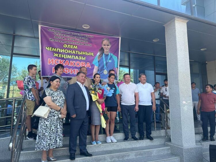 ЖАС СПОРТШЫ ӘЛЕМ БІРІНШІЛІГІНДЕ ТОП ЖАРДЫ