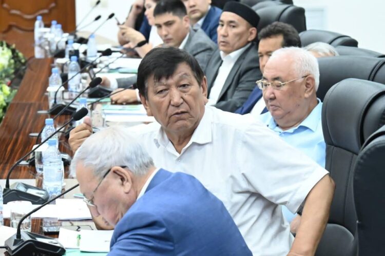 ҚҰРЫЛЫС САПАСЫН АРТТЫРУ МӘСЕЛЕЛЕРІ ТАЛҚЫЛАНДЫ