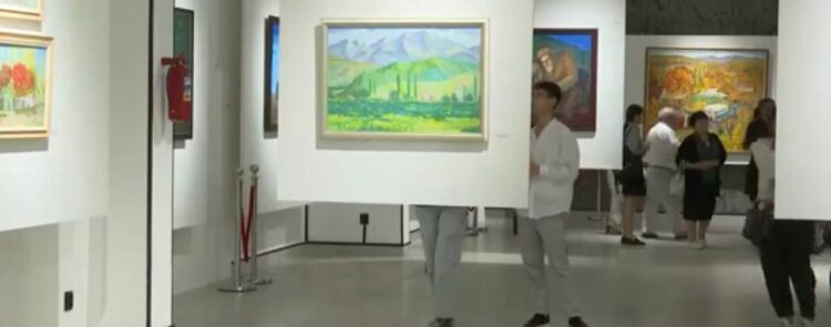 ҚЫЛҚАЛАМ ШЕБЕРІНІҢ КӨРМЕСІ