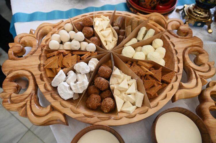 «ҚАЗАҚ ДАСТАРХАНЫ»