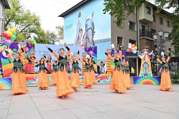 ҚУЫРШАҚ ТЕАТРЫНЫҢ ХАЛЫҚАРАЛЫҚ ФЕСТИВАЛІ