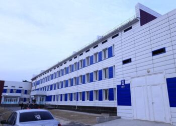 ҚАЛА ӘКІМІ ҚОСЫМША ОҚУ КОРПУСТАРЫНЫҢ ҚҰРЫЛЫСЫН АРАЛАДЫ