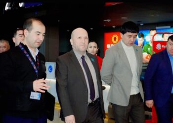 БІР ТОП ДЕПУТАТТАР ХАЛЫҚАРАЛЫҚ ӘУЕЖАЙДЫҢ ЖҰМЫСЫМЕН ТАНЫСТЫ