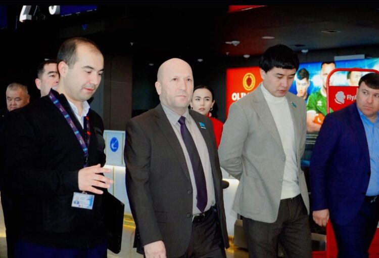 БІР ТОП ДЕПУТАТТАР ХАЛЫҚАРАЛЫҚ ӘУЕЖАЙДЫҢ ЖҰМЫСЫМЕН ТАНЫСТЫ