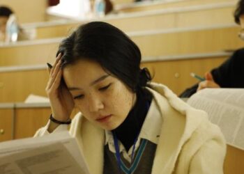 РЕСПУБЛИКАЛЫҚ ОЛИМПИАДАНЫҢ ҮШІНШІ КЕЗЕҢІ БАСТАЛАДЫ