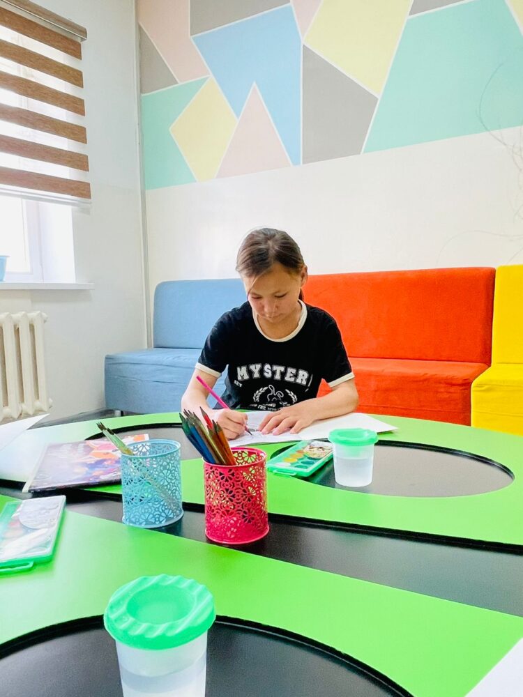 БАЛАЛАР АУРУХАНАСЫНЫҢ ІШІНЕН ОЙЫН АЛАҢДАРЫ АШЫЛДЫ