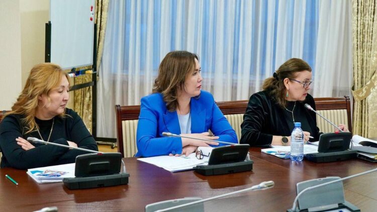 ҚАЗАҚСТАНДАҒЫ КОЛЛЕДЖ СТУДЕНТТЕРІНІҢ 70 ПАЙЫЗЫ ТЕГІН ОҚИДЫ