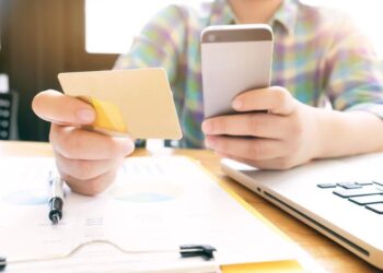 ҚАЗАҚСТАНДЫҚТАР МӘМС-ТІ ӘДІЛДІК ҚАҒИДАТЫ БОЙЫНША ТӨЛЕЙТІН БОЛАДЫ